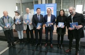 O conselleiro de Cultura e Educación participou na presentación do quinto número da publicación