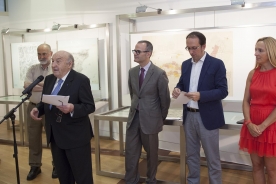 Xesús Vázquez na inauguración da exposición 'Vilardevós'