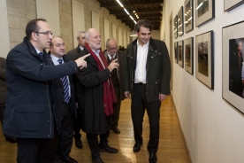 O secretario xeral de Cultura, Anxo Lorenzo, participou na inauguración da mostra retrospectiva sobre o Premio de Creación Fotográfica Luis Ksado