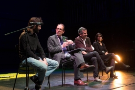 O secretario xeral de Cultura, Anxo Lorenzo, e o director do CDG, Manuel Guede, presentaron en rolda de prensa o espectáculo Pangeia