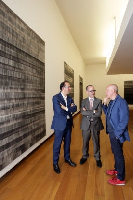El conselleiro de Cultura inaugura dos propuestas expositivas del Centro Gallego de Arte Contemporáneo