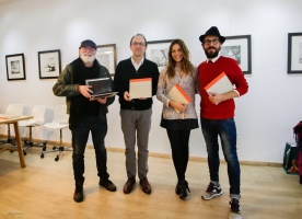 El secretario xeral de Cultura, Anxo Lorenzo, participó hoy en Ourense en la presentación de la obra, junto con la autora y los coordinadores del certamen