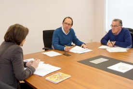 La Xunta y la Fegamp mantienen una reunión para tratar el canon por el préstamelo bibliotecario de obras con derechos 