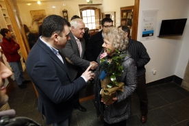 El conselleiro de Cultura, Educación y Ordenación Universitaria, Román Rodríguez en Outeiro de Rei, donde esta mañana firmó un convenio con la Fundación Manuel María de Estudios Gallegos