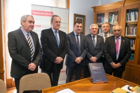 Román Rodríguez na presentación deste VI volume do ALGa Valentín García Gómez