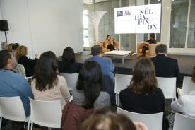 La escritora Nélida Piñón conversó esta tarde en la Cidade da Cultura sobre su trayectoria vital y literaria, así como sobre su vinculación con Galicia