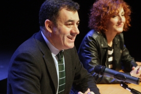 El conselleiro de Cultura, Educación y Ordenación Universitaria, Román Rodríguez, presentó la nueva programación semestral de la Red Gallega de Teatros y Auditorios